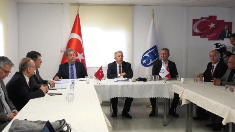 MANSUR YAVAŞ’TAN ASKİ AÇIKLAMASI: “ANKARA HALKININ PARASINI GERÇEK İHTİYAÇLARI DOĞRULTUSUNDA HARCAMAYA DEVAM EDİYORUZ” 