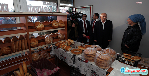 KEMAL KILIÇDAROĞLU’NUN ZİYARET ETTİĞİ SİVASLI BERBER: “DEMİN KURU EKMEK YİYORDUK ARKADAŞLA