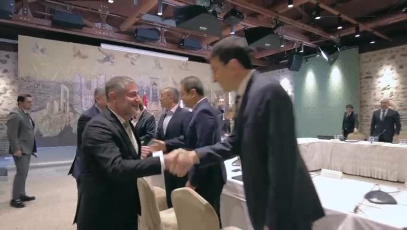 BAKAN NEBATİ, PERAKENDE SEKTÖRÜNÜN TEMSİLCİLERİYLE BİRARAYA GELDİ 
