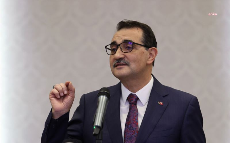 BAKAN DÖNMEZ: BU YILIN İLK 7 AYINDA BORCU NEDENİYLE ELEKTRİĞİ KESİLEN ABONE SAYISI 236 BİN 617