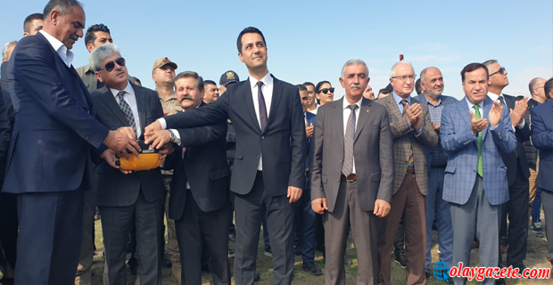 ERZİN KÜÇÜK SANAYİ SİTESİ’NİN TEMELİNE İLK HARÇ…