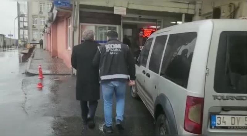 ESKİ BEŞİKTAŞ BELEDİYE BAŞKANI HAZİNEDAR HAKKINDAKİ YOLSUZLUK VE RÜŞVET SORUŞTURMASI KAPSAMINDA 16 KİŞİ GÖZALTINA ALINDI