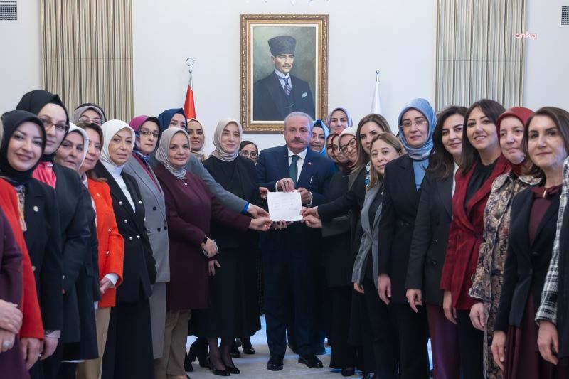 MUSTAFA ŞENTOP, MECLİS’TEKİ DANIŞMANLARIN TAZMİNAT ALABİLMESİ İÇİN KANUN TEKLİFİ VERDİ