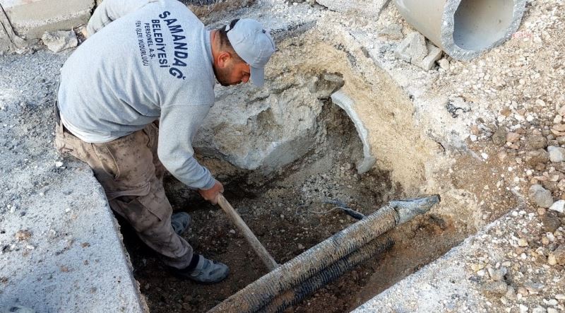 SAMANDAĞ BELEDİYESİ EKİPLERİNDEN 15 MAHALLEDE EŞ ZAMANLI ÇALIŞMA