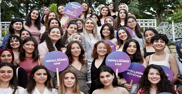 DİLEK İMAMOĞLU