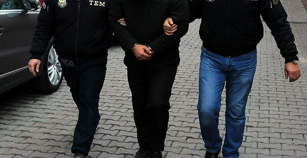 FETÖ HÜKÜMLÜSÜ 3 AVUKAT TUTUKLANDI