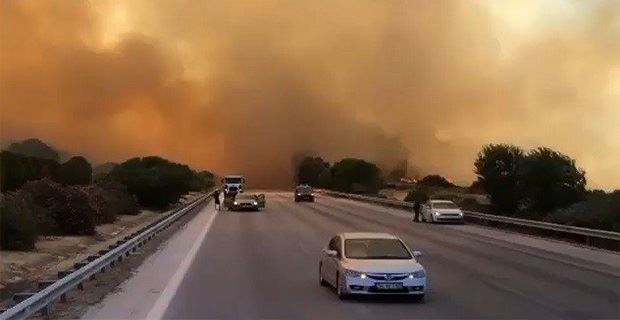 ÇEŞME YANGINININ SEBEBİ KAYNAK YAPAN İŞÇİLERİN SIÇRATTIĞI KIVILCIM ÇIKTI