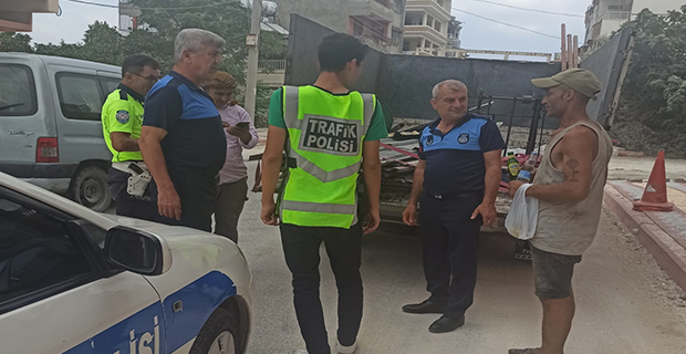 SAMANDAĞ BELEDİYESİ ZABITA EKİPLERİ HURDACILARA GEÇİT VERMİYOR