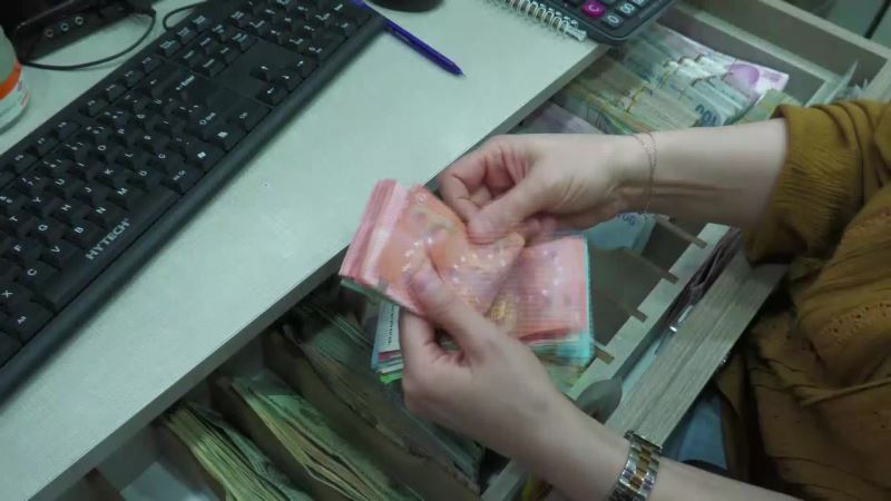 DÖVİZ KURLARI YENİ HAFTAYA BAŞLARKEN YÜKSELİŞİNİ SÜRDÜRDÜ
