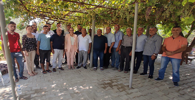 DEVA ALTINÖZ’ÜNE ÇIKARTMA YAPTI