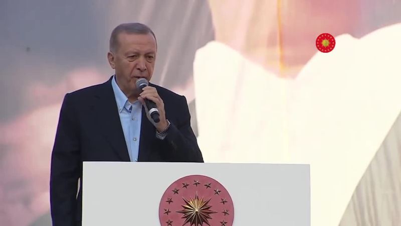 CUMHURBAŞKANI ERDOĞAN SEL FELAKETİNİN YAŞANDIĞI KUMLUCA’DA: “HEP SÖYLEDİĞİMİZ GİBİ TABİATIN DÜZENİNE SAYGI GÖSTERMEK MECBURİYETİNDEYİZ. BIRAK YATAĞINDA AKSIN”