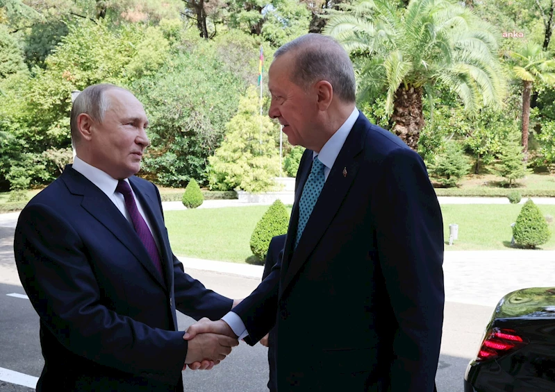 ERDOĞAN, PUTİN İLE GÖRÜŞTÜ