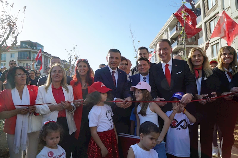 ÖZGÜR ÇELİK’TEN “29 EKİM” MESAJI
