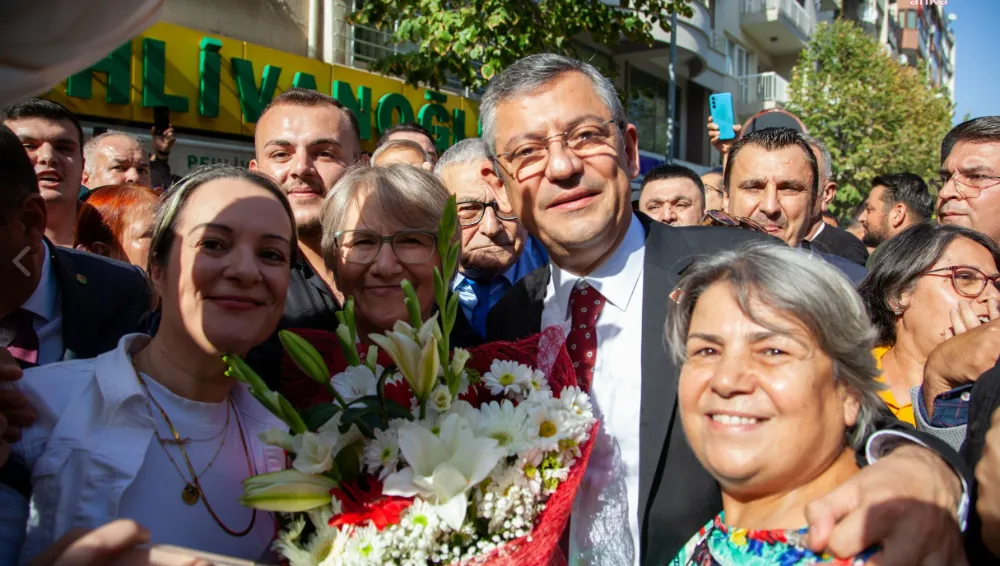 ÖZGÜR ÖZEL:  MEMLEKETİ MANİSA