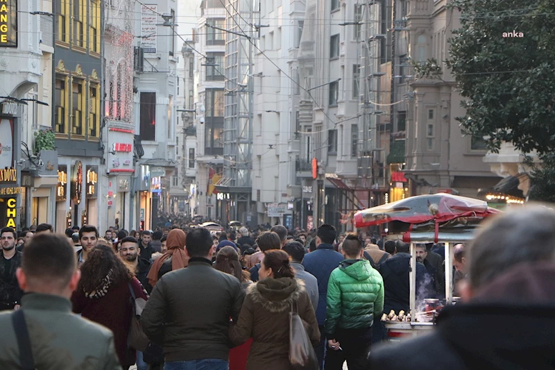TÜİK: EKİMDE İŞSİZLİK YÜZDE 8,5’E GERİLEDİ 