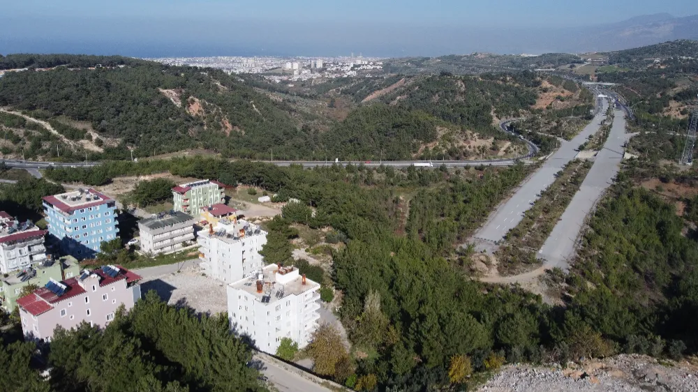  BAKAN URALOĞLU;  BELEN OTOBANINA DEVAM…