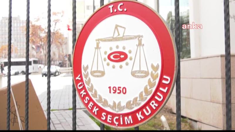 YSK, 11 ADAYIN SEÇMENLER TARAFINDAN CUMHURBAŞKANI ADAYI GÖSTERİLEBİLMESİNE KARAR VERDİ