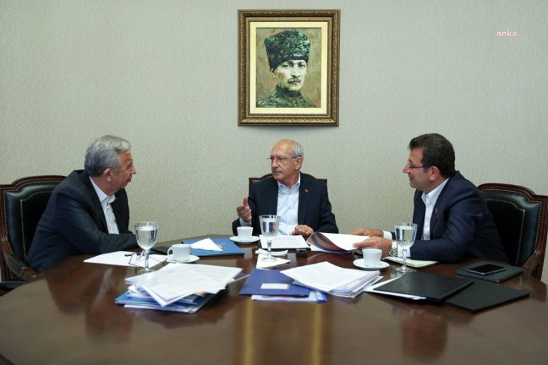 İMAMOĞLU VE YAVAŞ’TAN ORTAK MESAJ: “CUMHURBAŞKANLIĞI 2. TUR SEÇİMİ İÇİN SIKI BİR ÇALIŞMAYA BAŞLIYORUZ”