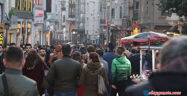 TÜİK: YILIN İLK ÇEYREĞİNDE İŞSİZLİK YÜZDE 9,9 OLDU 