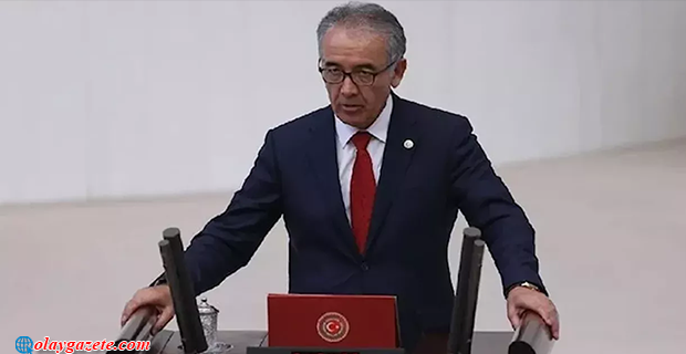 AHAT ANDİCAN, İYİ PARTİ’DEN İSTİFA ETTİĞİNİ AÇIKLADI