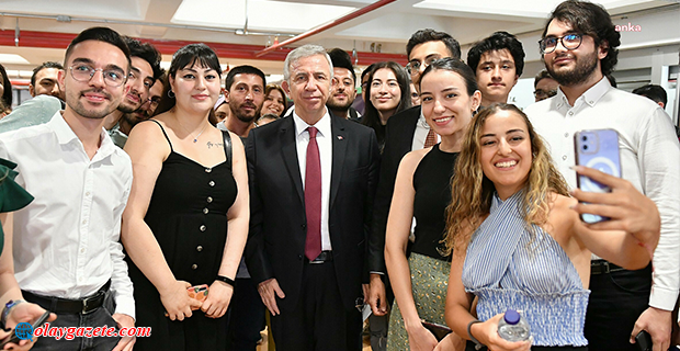 MANSUR YAVAŞ: 
