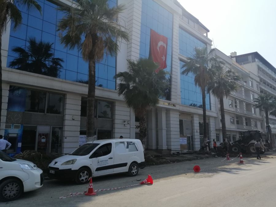 İTSO BİNASINDA TADİLAT ÇALIŞMALARI BAŞLADI