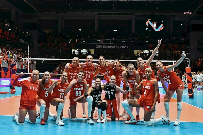 TÜRKİYE A MİLLİ KADIN VOLEYBOL TAKIMI, AVRUPA ŞAMPİYONASI’NDA POLONYA