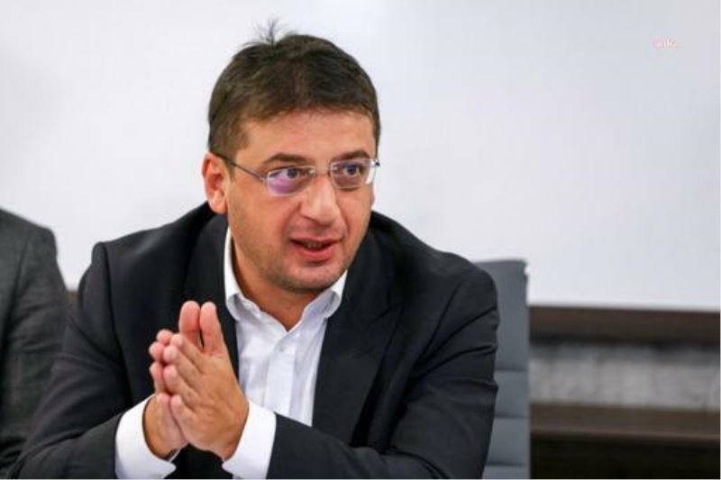 CHP, PARTİLİLERİN KATKISIYLA PROGRAM DEĞİŞİKLİĞİNE GİDİYOR... 
