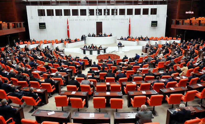 DEM PARTİ’DEN EMEKLİ MAAŞLARI İÇİN MECLİS ARAŞTIRMASI ÖNERGESİ 