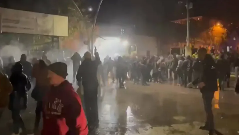 KAYYUMU PROTESTO EDEN YURTTAŞLARA MÜDAHALE