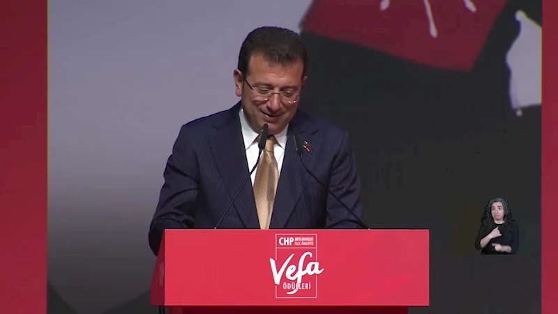 İMAMOĞLU, VEFA ÖDÜLLERİ TÖRENİ’NDE KONUŞTU: “ATATÜRK’E DERİN BİR VEFA DUYGUSUYLA BAĞLI OLMAK BENİM ASLA VAZGEÇEMİYECEĞİM ŞİARIMDIR”