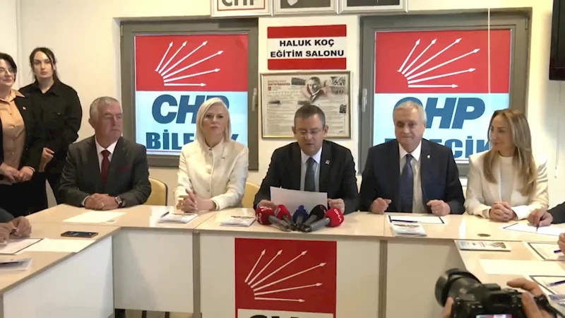 ÖZGÜR ÖZEL: 