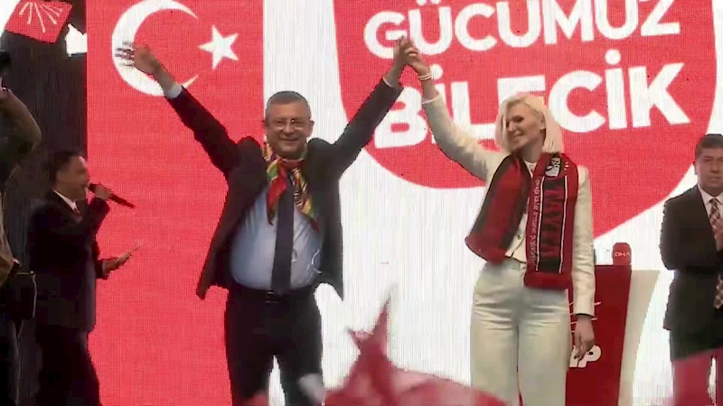 ÖZGÜR ÖZEL BİLECİK’TE... “BİLECİKLİLER OYUN İÇİNDE OYUNA, BİLECİK’E YAPMIŞ OLDUKLARI KUMPASA DUR DİYECEK”