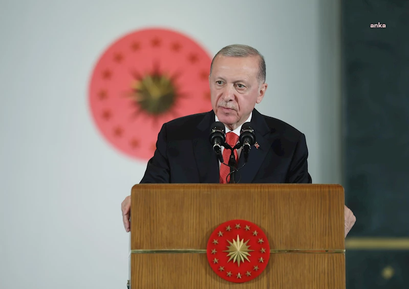 CUMHURBAŞKANI ERDOĞAN, SİYASİ PARTİLERİN GENEL BAŞKANLARIYLA BAYRAMLAŞTI