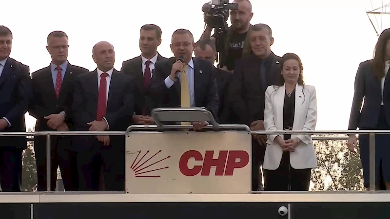 CHP LİDERİ ÖZEL, MANİSA’DA 