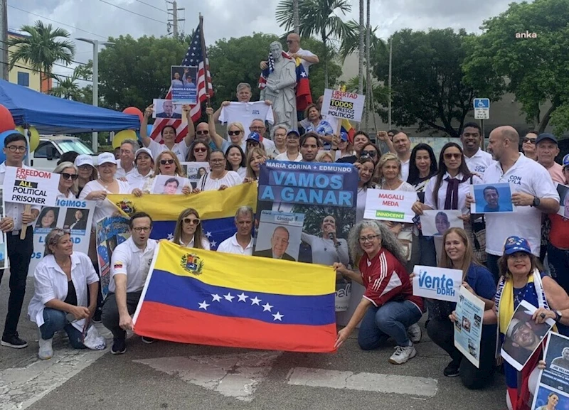 Venezuela’da halk cumhurbaşkanlığı seçimleri için sandık başında