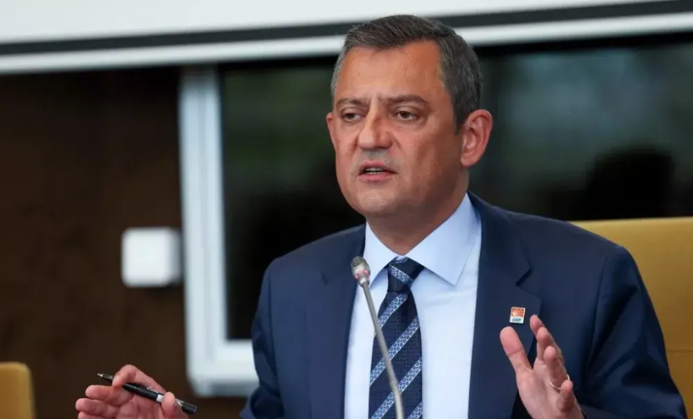Özgür Özel, Mahmut Abbas