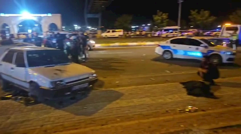ŞANLIURFA’DA FACİA! KALDIRIMDA PARKA GİDEN AİLEYİ EZDİ 5 ÇOCUK ÖLDÜ