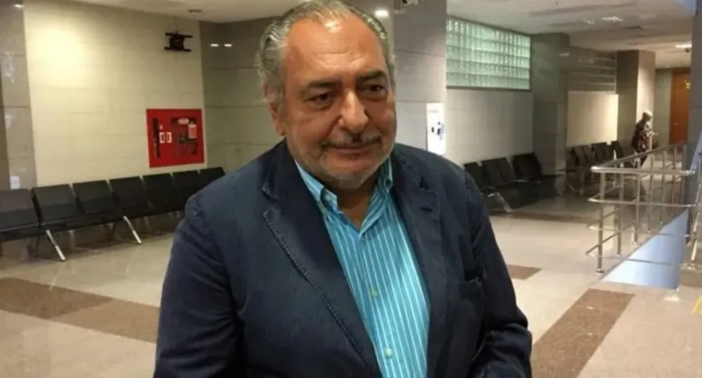 EVİNDE KAZA GEÇİREN REHA MUHTAR YOĞUN BAKIMA KALDIRILDI