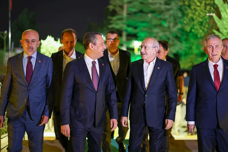 Tüzük taslağında değişiklik olması halinde Kılıçdaroğlu ile irtibat halinde olunması kararlaştırıldı