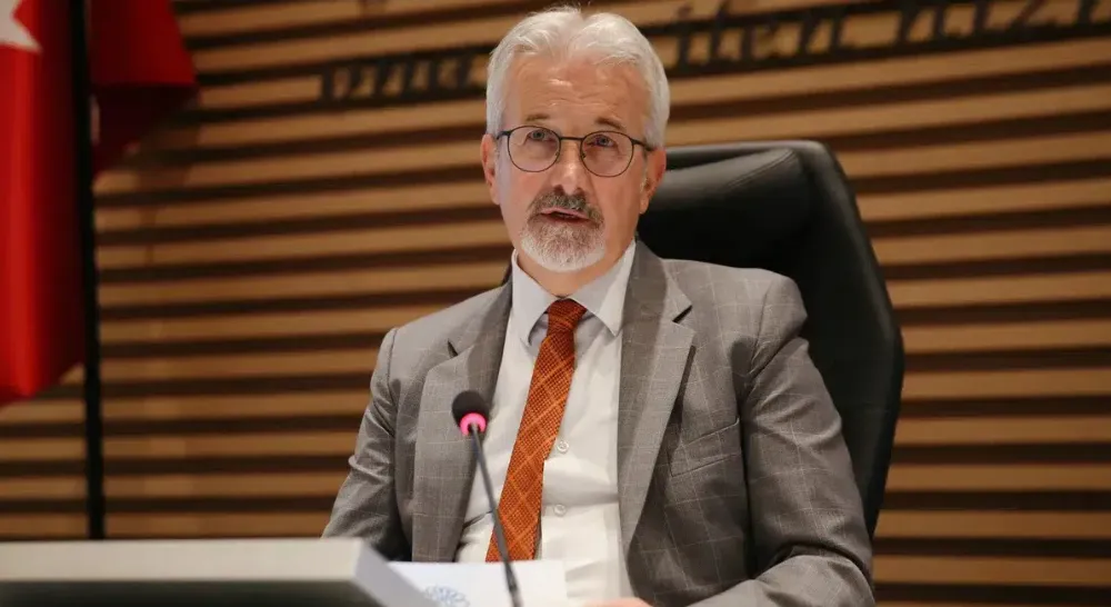 BURSA MERKEZLİ RÜŞVET OPERASYONU: CHP’Lİ ESKİ BAŞKAN TURGAY ERDEM GÖZALTINDA!