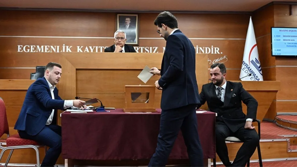CHP’NİN İTİRAZI REDDEDİLDİ, BAYRAMPAŞA’DA BAŞKANVEKİLİ SEÇİMİ YENİLENİYOR