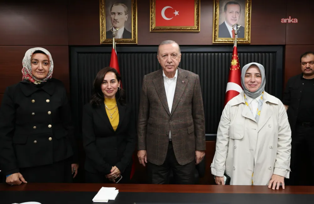 BEYKOZ’DA DENGELER DEĞİŞTİ! ÖZLEM VURAL AKP ROZETİYLE ERDOĞAN’IN YANINDA!”