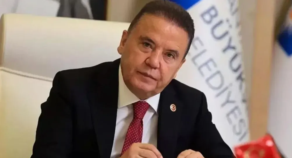 “CEZAEVİNDEN HASTANEYE ‘ACİL SEVK’ ALARMI: MUHİTTİN BÖCEK’İN SAĞLIĞI ERİYOR, HUKUK SUSUYOR!”