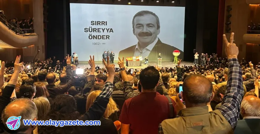 SIRRI SÜREYYA ÖNDER İÇİN AKM