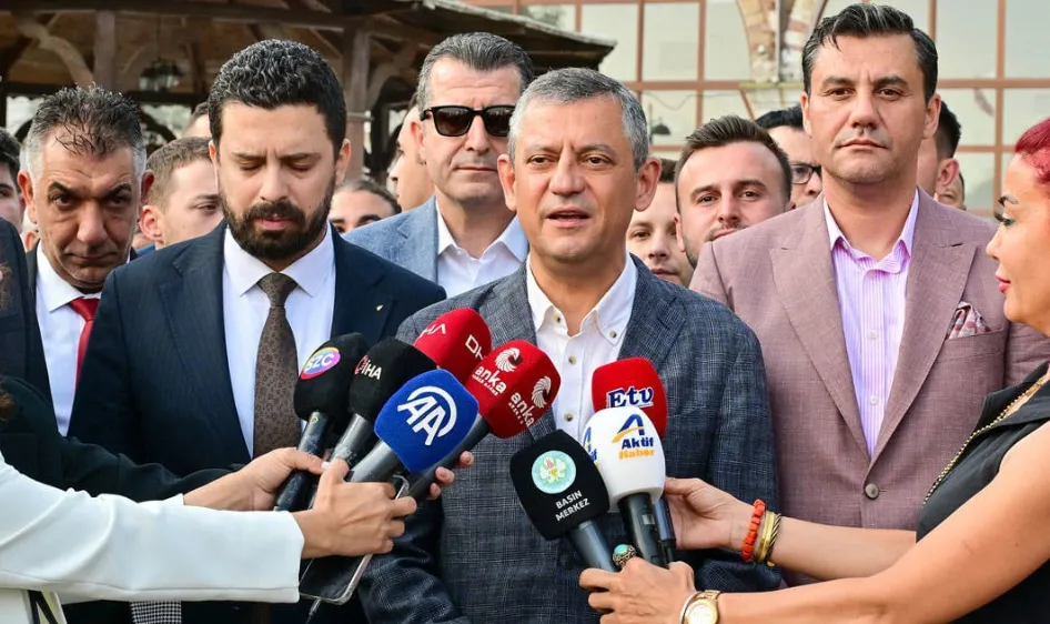 CHP LİDERİ ÖZEL