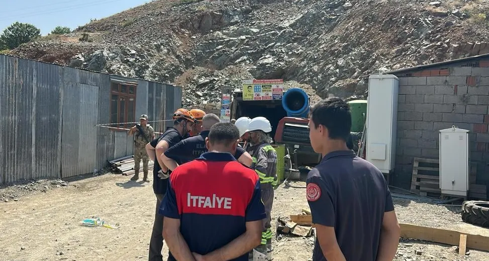 ELAZIĞ PALU’DA KROM MADENİNDE GÖÇÜK ALTINDAKİ İŞÇİ KURTARILAMADI