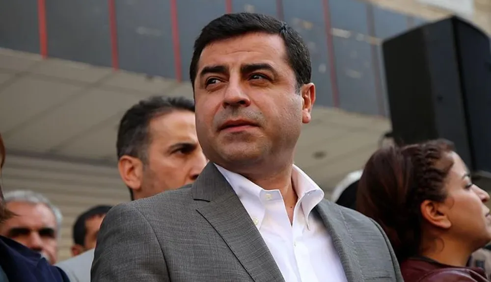 DEMİRTAŞ: “YENİ BİR SAYFA AÇILACAK, ÖZGÜRLÜK DOLUSU GÜNLER GELECEK