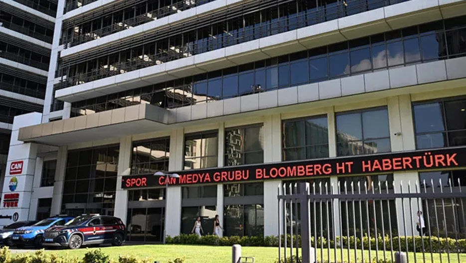 CAN HOLDİNG SORUŞTURMASI: KENAN TEKDAĞ SERBEST BIRAKILDI; 4 ŞÜPHELİ ADLİYEDE