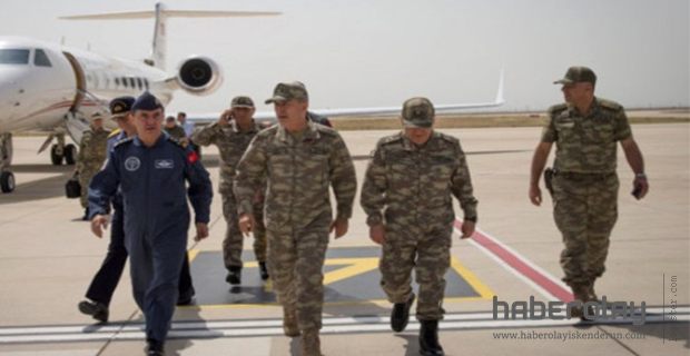 AKAR, KUVVET KOMUTANLARIYLA HATAY